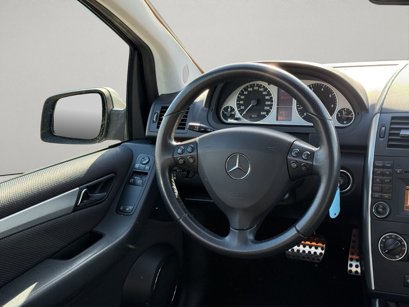 Mercedes-Benz A 200 Avantgard Automatik*Tempomat*Sitzheizung — photo 13
