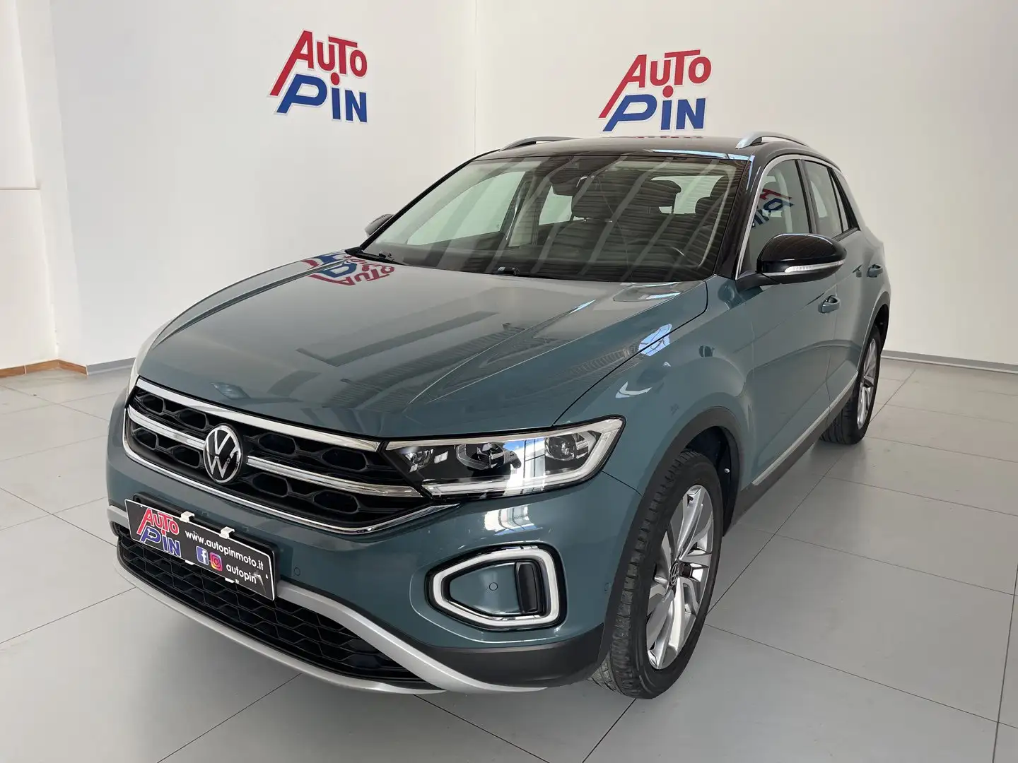 Volkswagen T-Roc 1.0 TSI Advanced*FULL LED*CERCHI 18" - 1