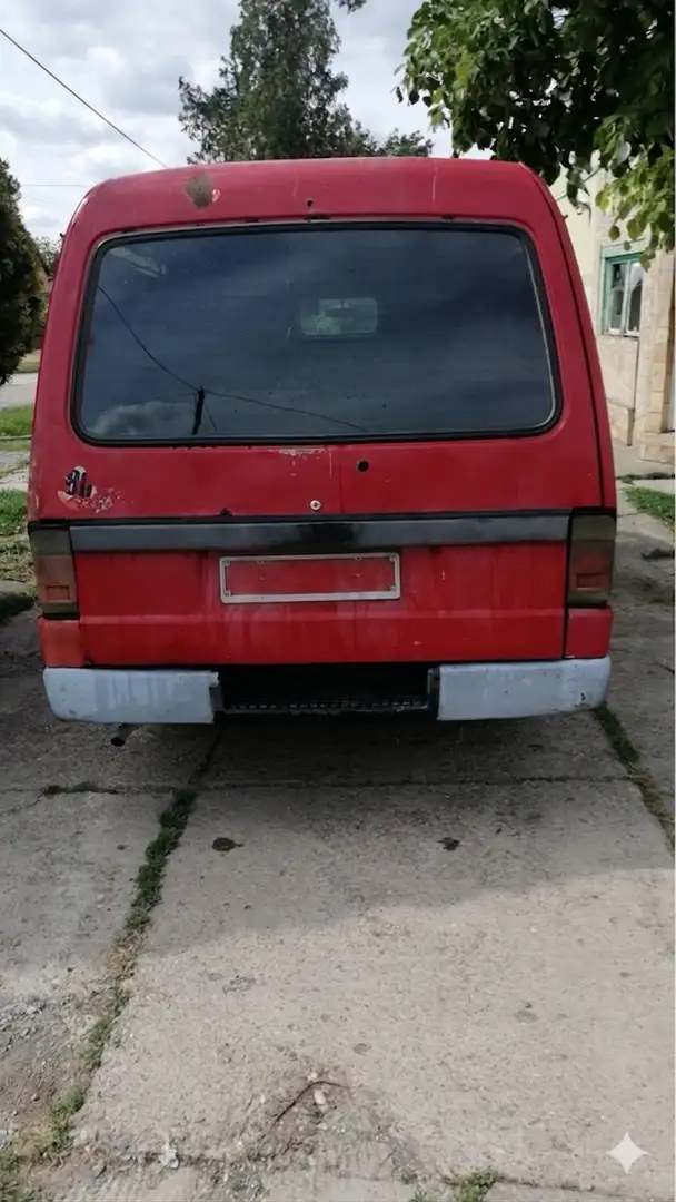 Mazda E Series 2200 - 2