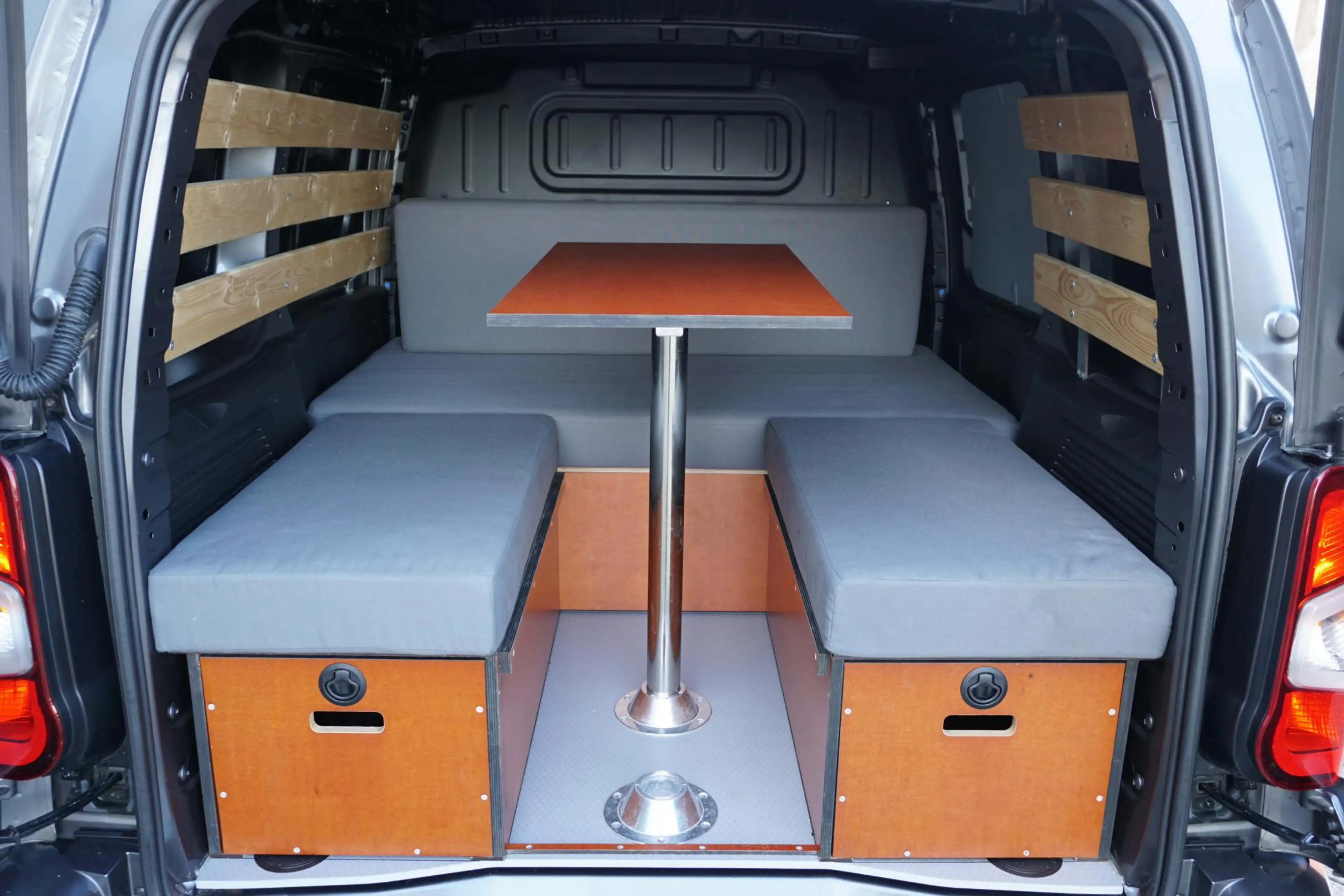 Opel Combo 1.2 Turbo L1H1 Edition *MARGE* + APPLE CARPLAY / T — photo 14