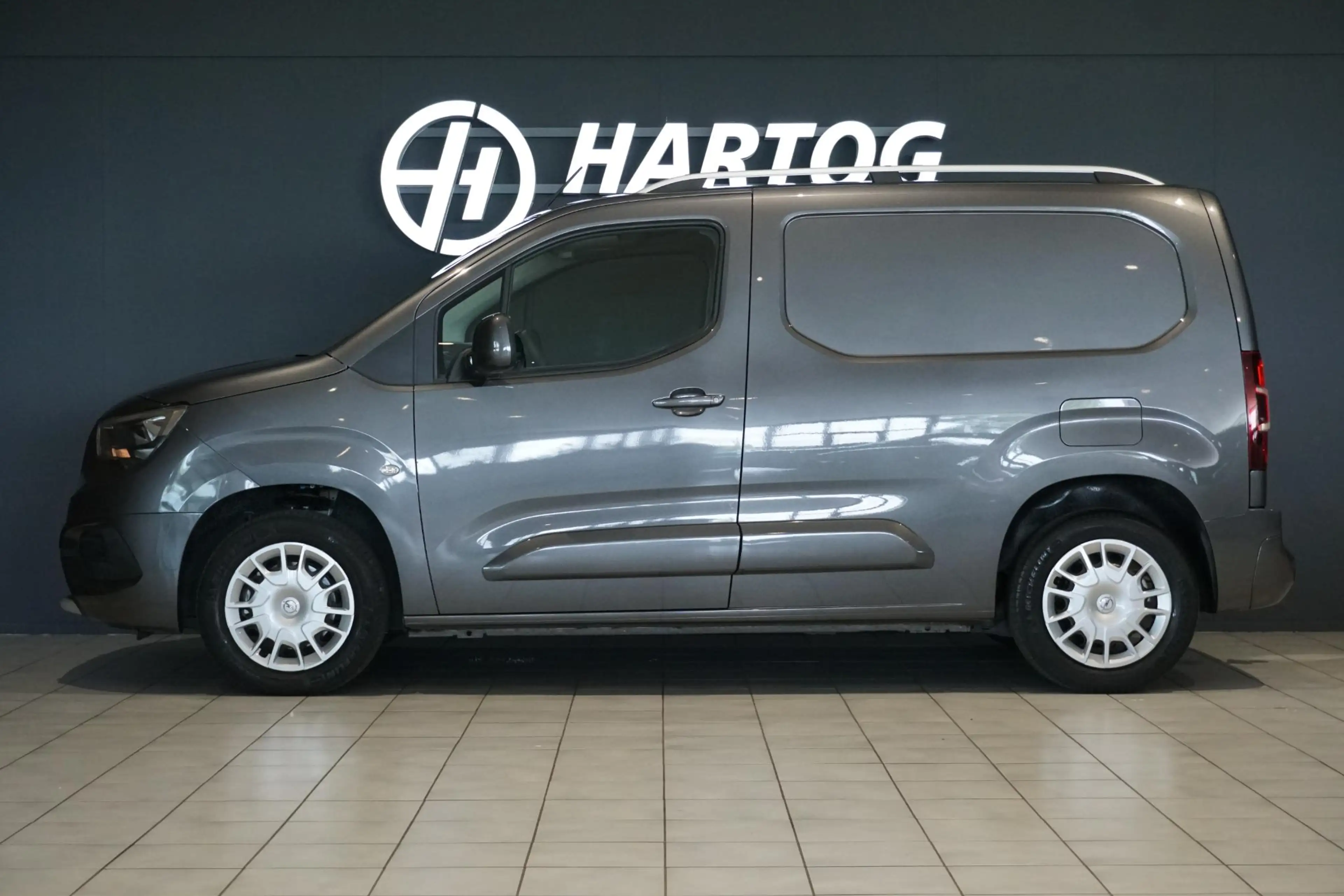 Opel Combo 1.2 Turbo L1H1 Edition *MARGE* + APPLE CARPLAY / T — photo 6