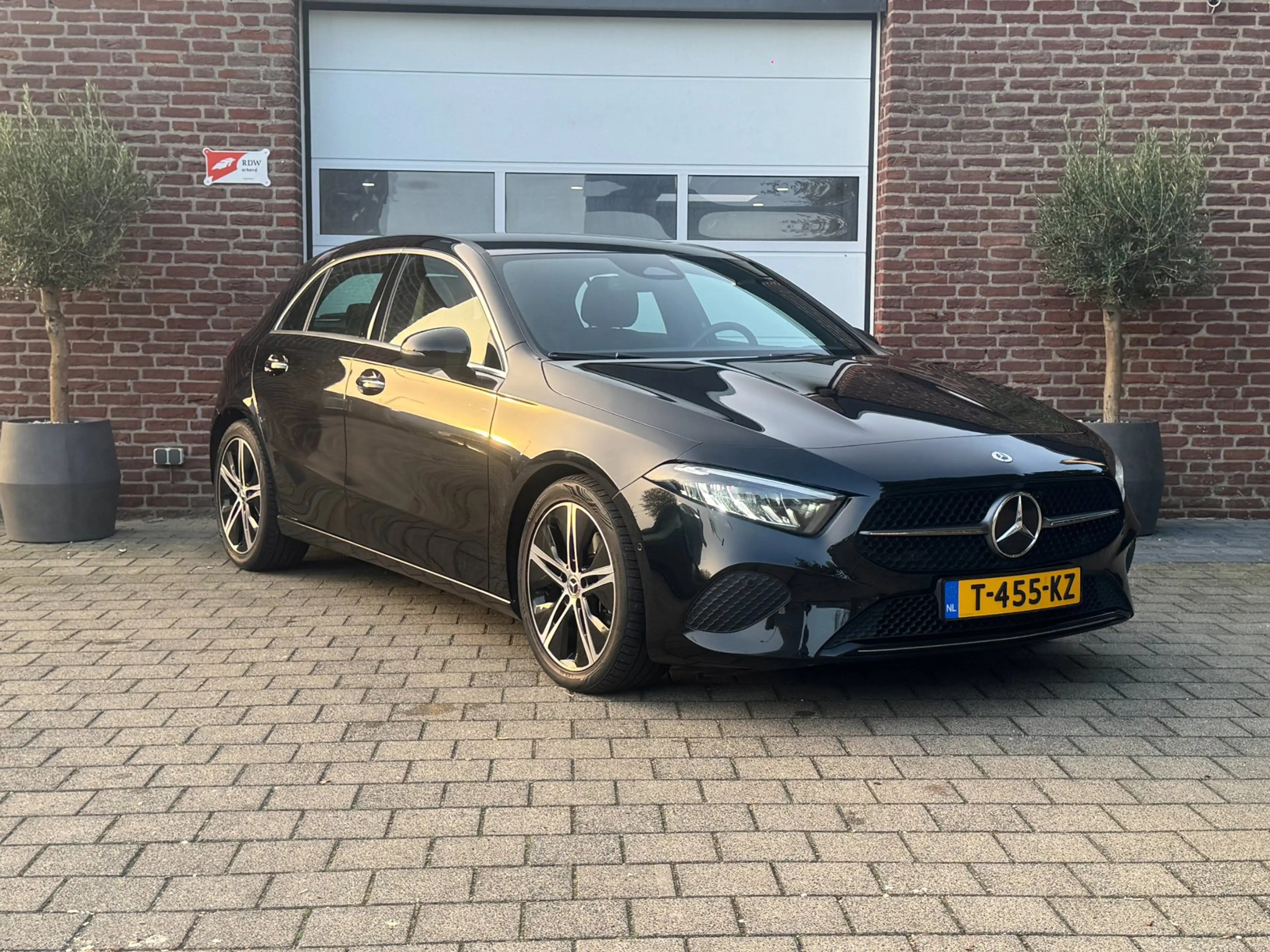 Mercedes-Benz A 180 Luxury Line|Leer|Sfeerverlichting|KeylessGo| — photo 8