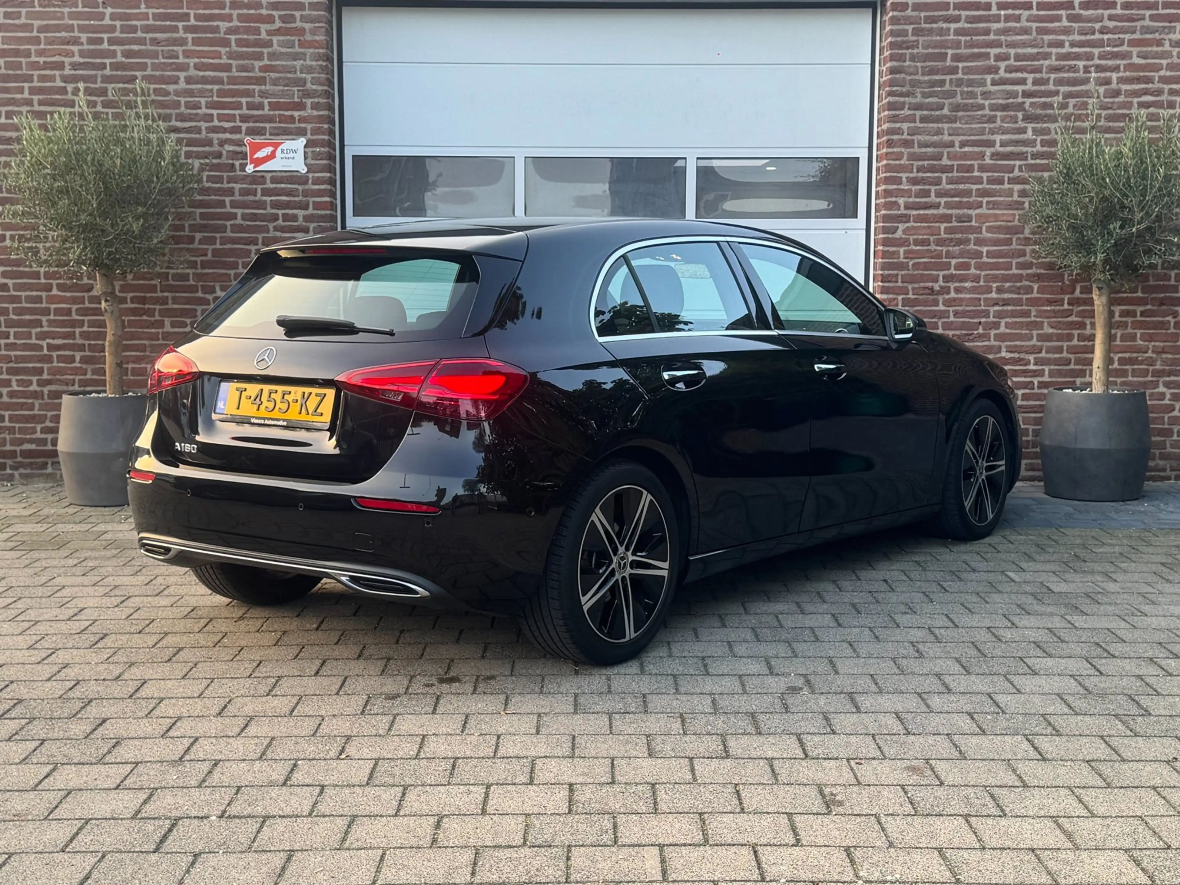 Mercedes-Benz A 180 Luxury Line|Leer|Sfeerverlichting|KeylessGo| — photo 6