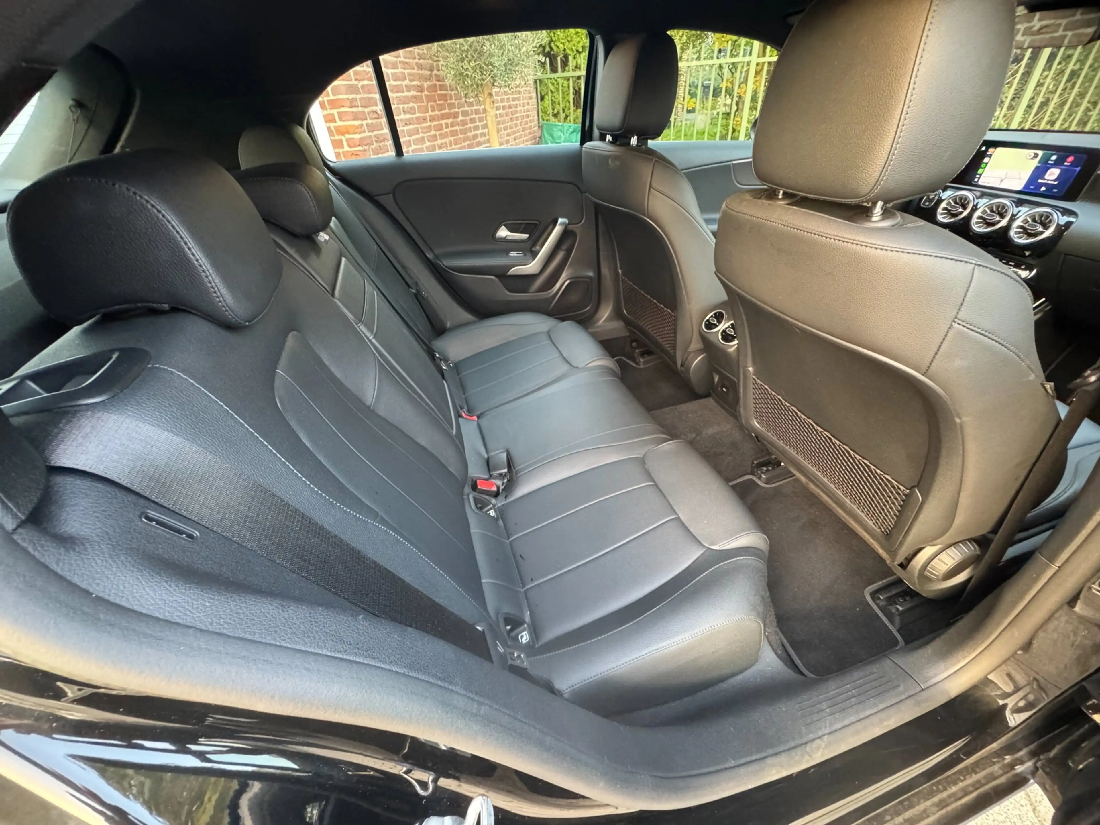 Mercedes-Benz A 180 Luxury Line|Leer|Sfeerverlichting|KeylessGo| — photo 27