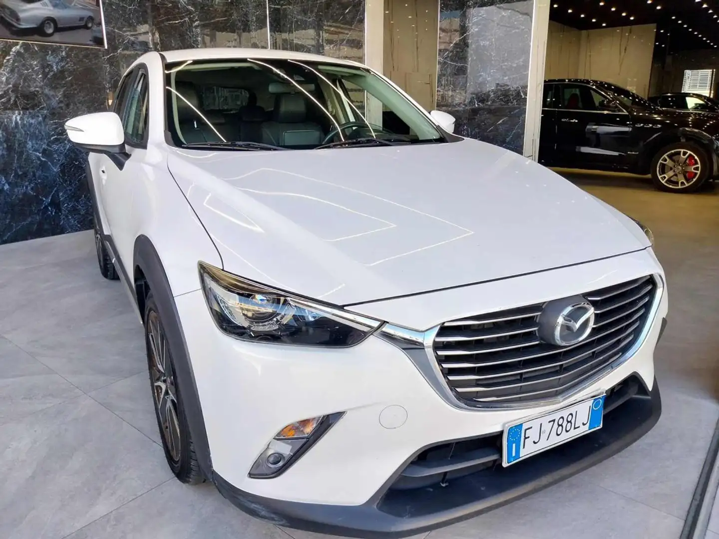 Mazda CX-3 1.5L Skyactiv-D Luxury Edition Bianco - 2