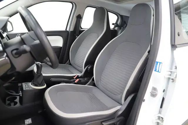 Renault Twingo view 9