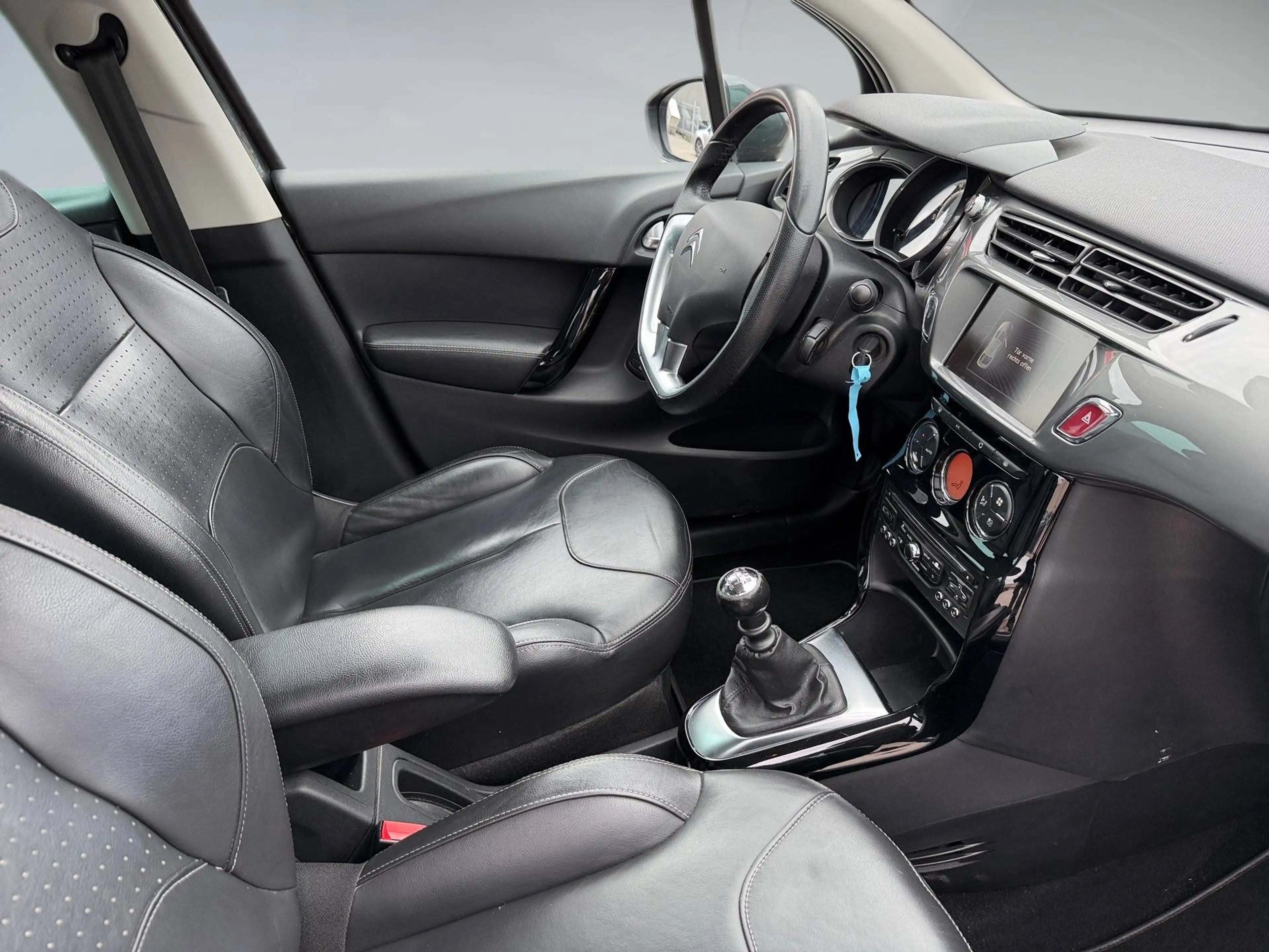 Citroen C3 Exclusive — photo 10