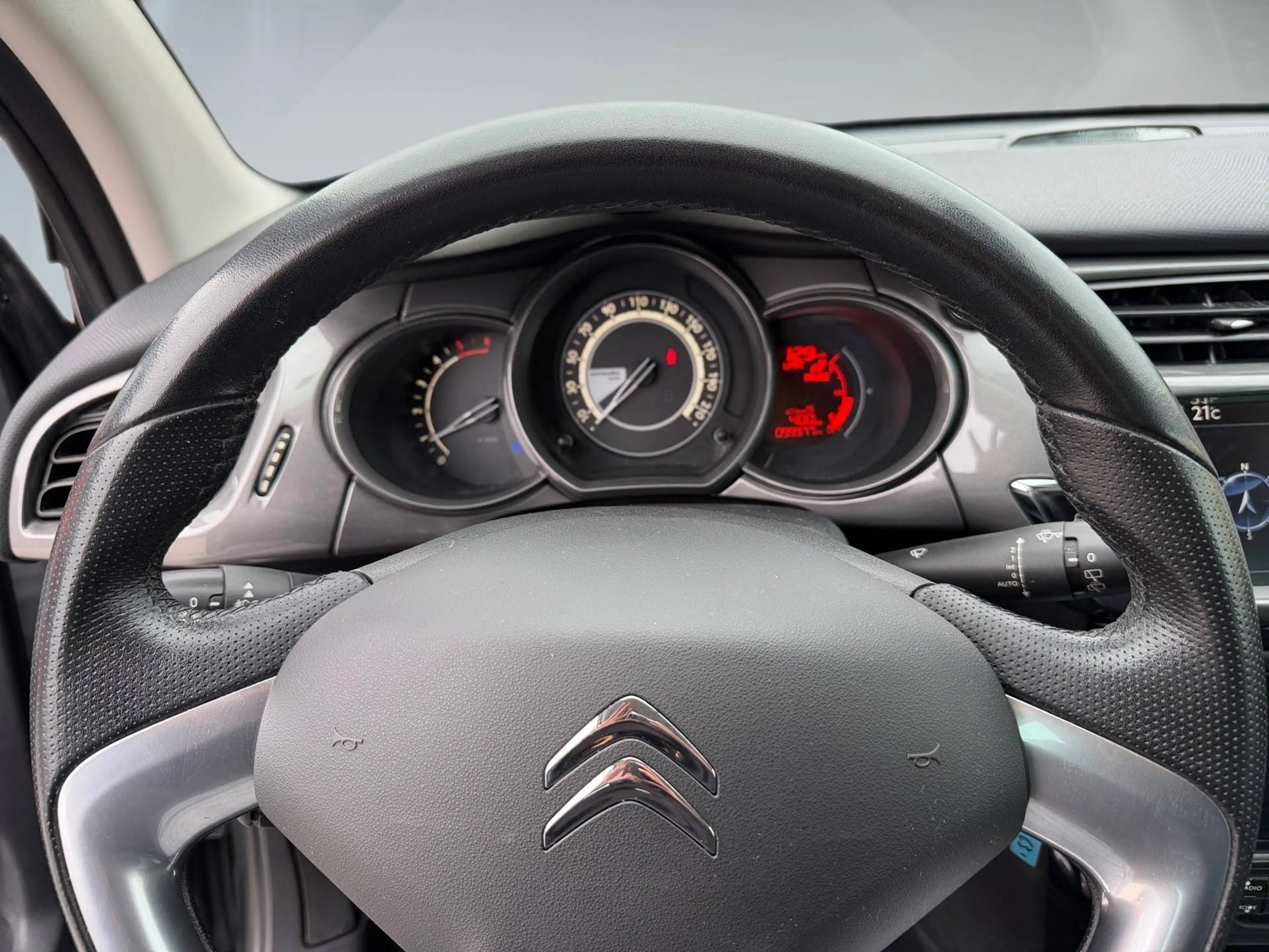 Citroen C3 Exclusive — photo 15