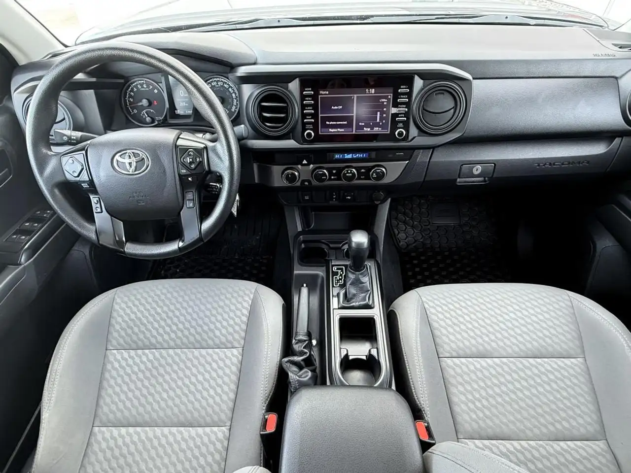 Toyota Tacoma снимка Toyota Tacoma