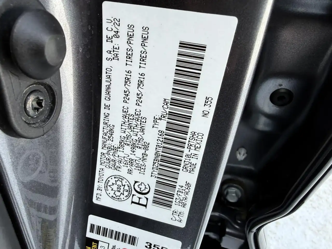 Toyota Tacoma снимка Toyota Tacoma