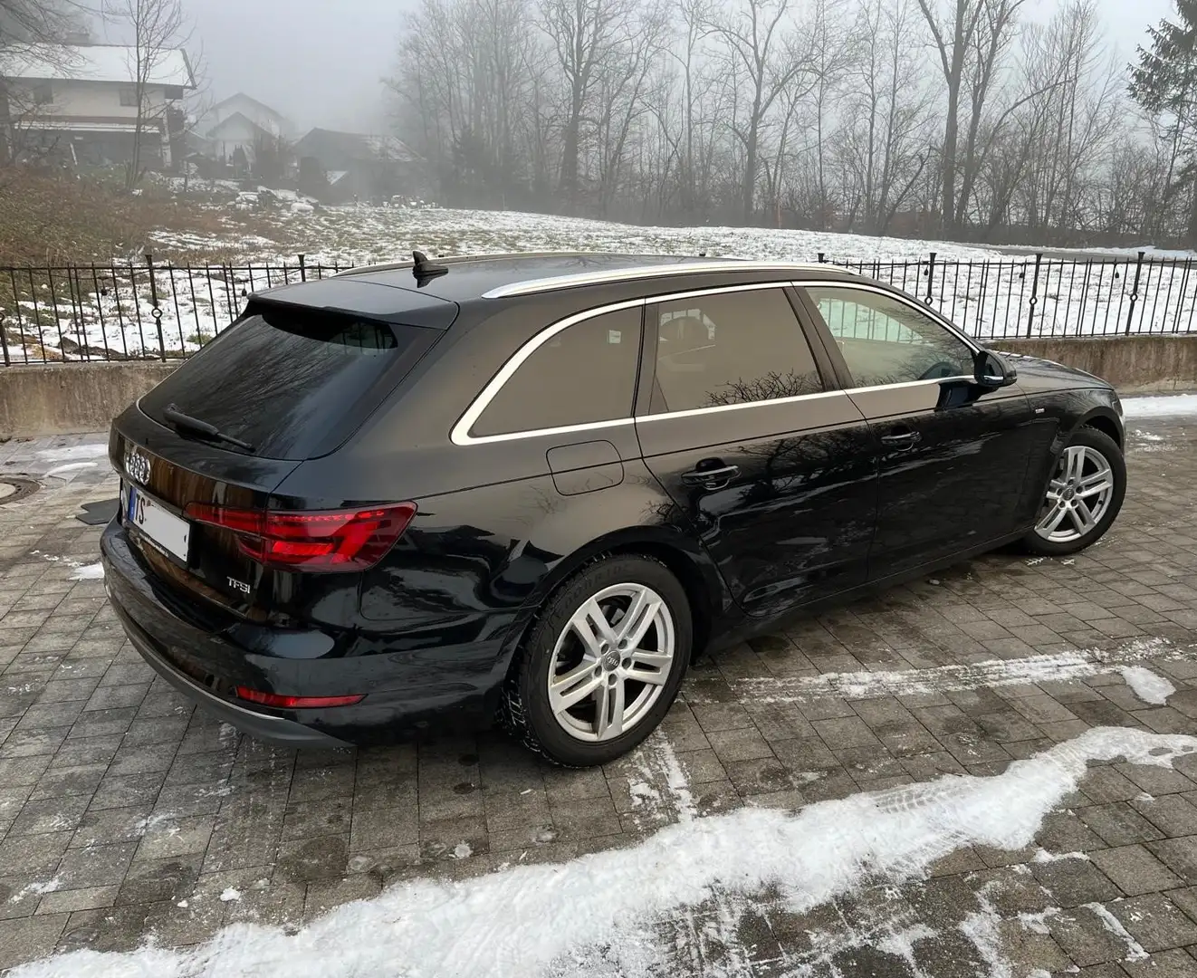 Audi A4 A4 Avant Avant 1.4 TFSI S tronic design Schwarz - 2