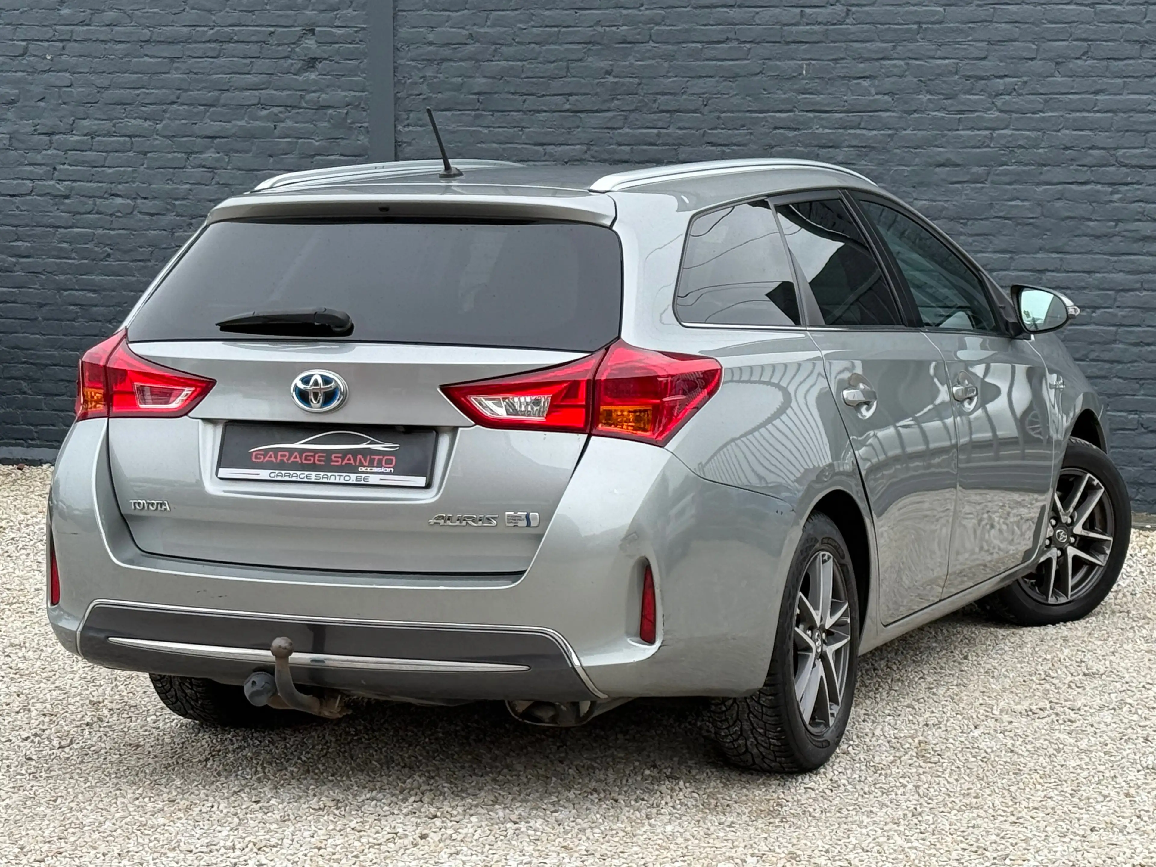 Toyota Auris Auris SW HEV 1.8i HSD Active E-CVT /Navi/Caméra/Led/J.a/A.r/E-M/ — photo 3