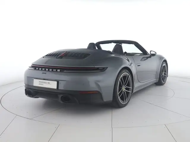 Porsche 992 view 2