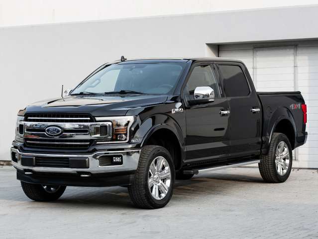 Imagine Ford F 150 5.0l V8 Lariat 4x4