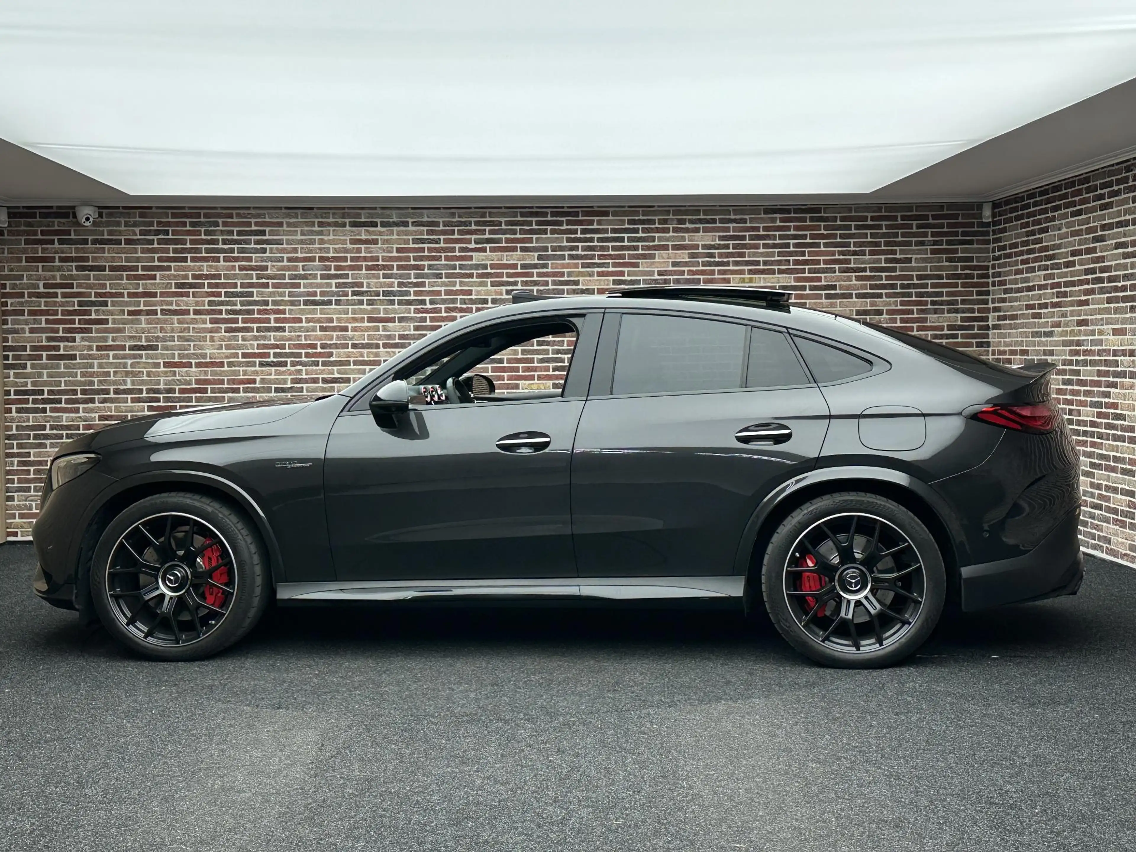 Mercedes-Benz GLC 63 AMG Coupé S E Performance Night Edition Pano Carbon Me — photo 6