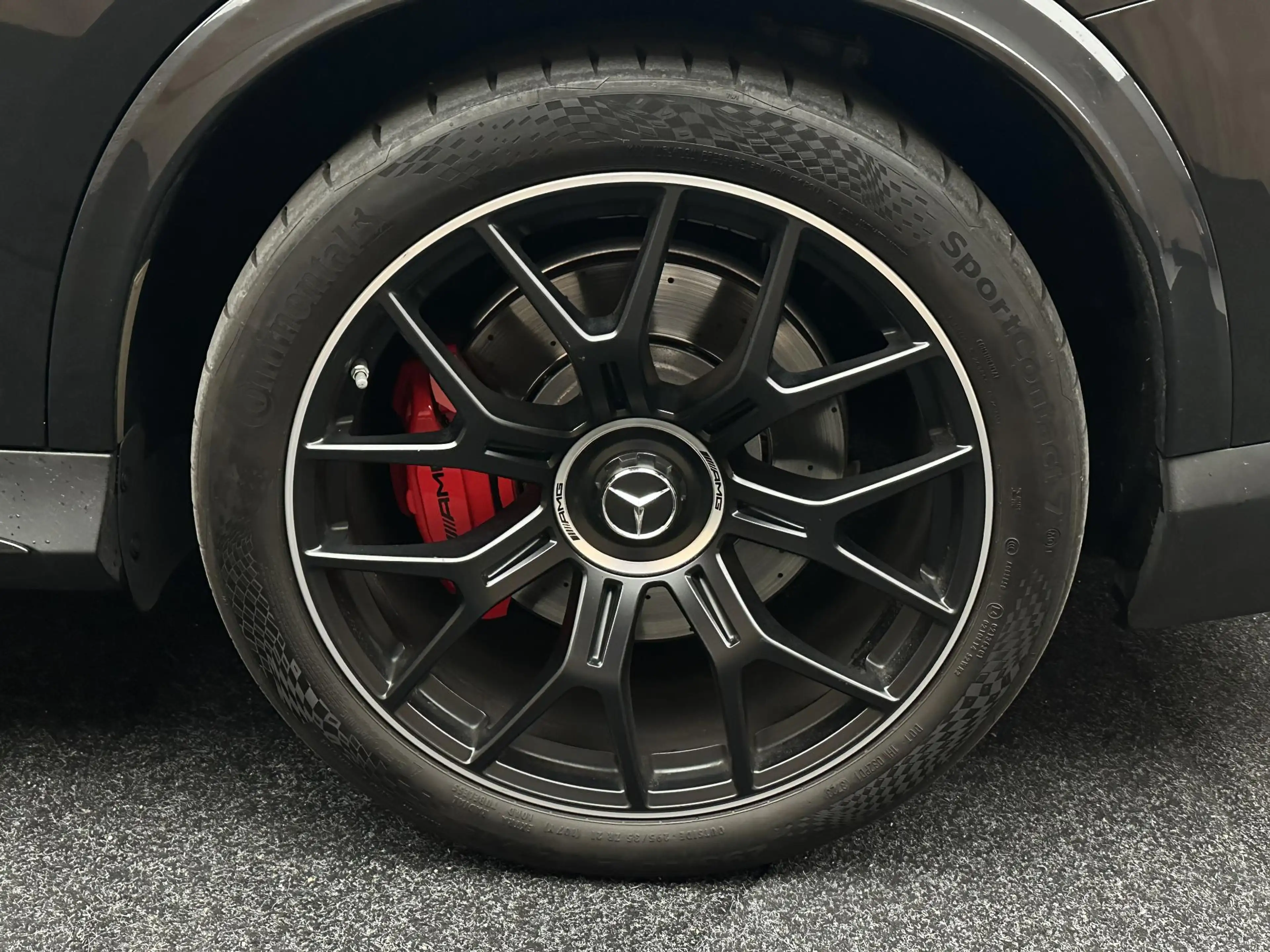 Mercedes-Benz GLC 63 AMG Coupé S E Performance Night Edition Pano Carbon Me — photo 8