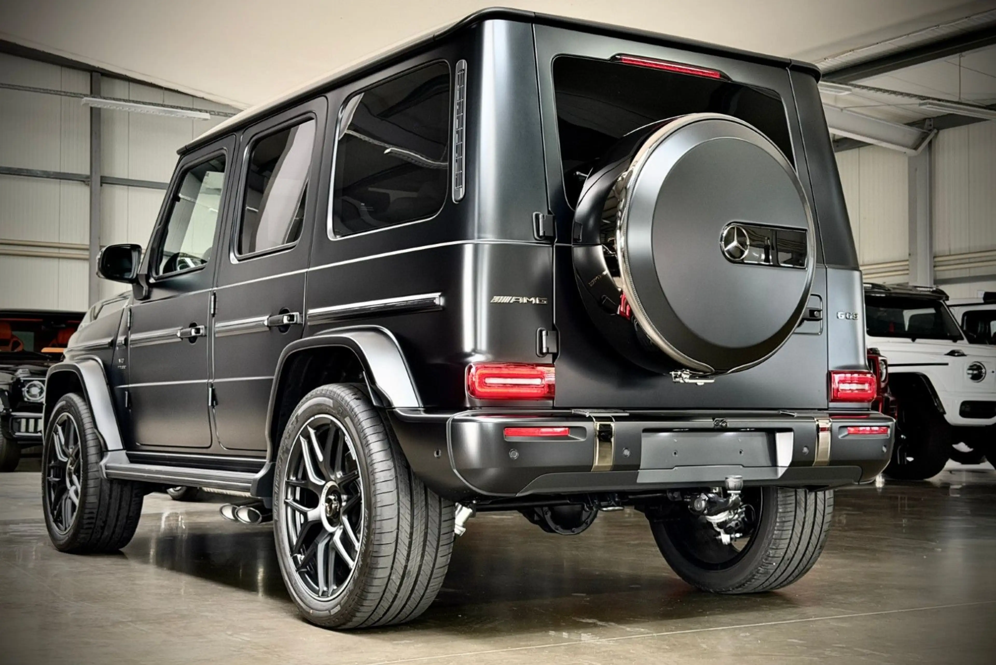 Mercedes-Benz G 63 AMG / PT3 / Dark Chrome / Carbon / 2027 — photo 15