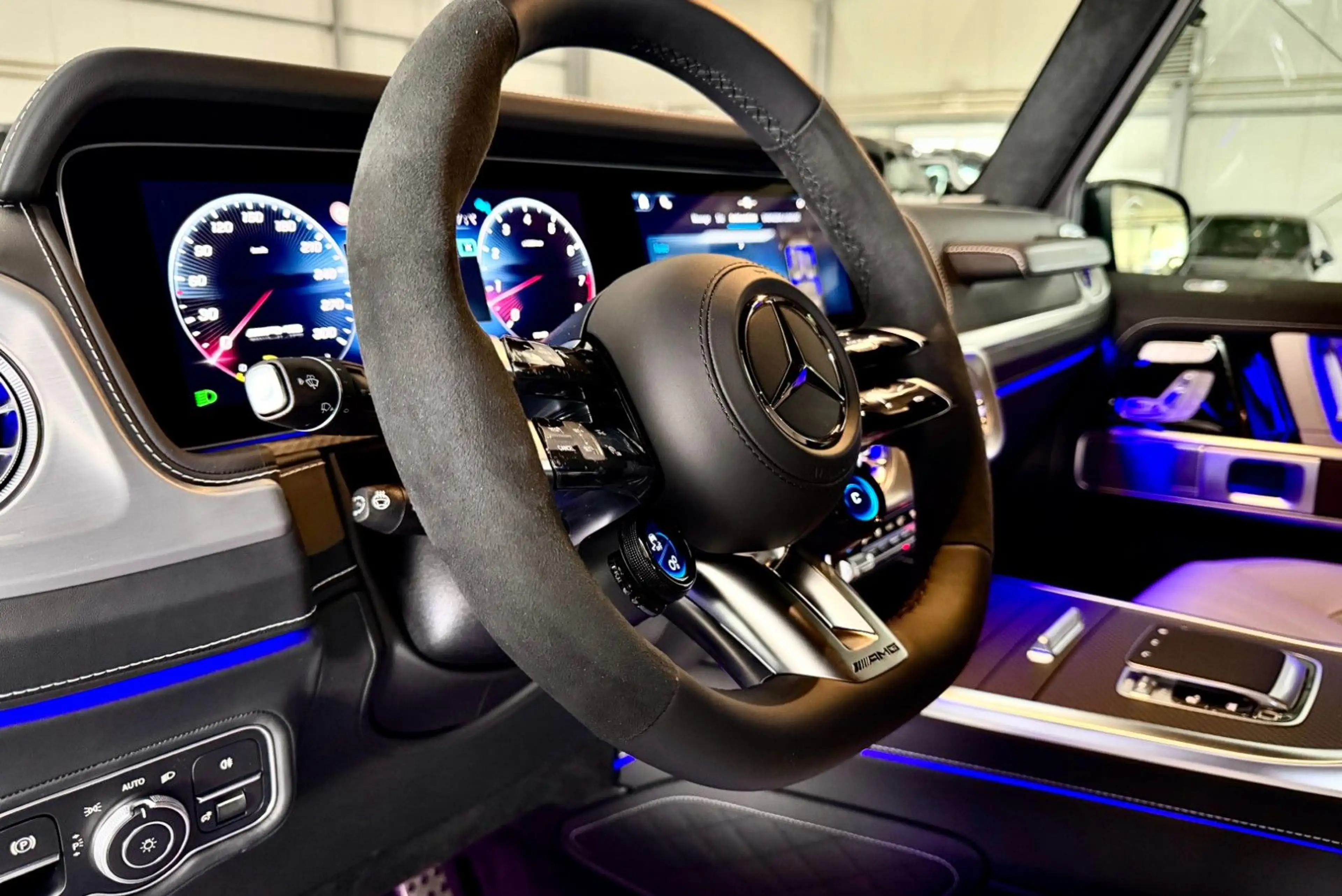 Mercedes-Benz G 63 AMG / PT3 / Dark Chrome / Carbon / 2027 — photo 11