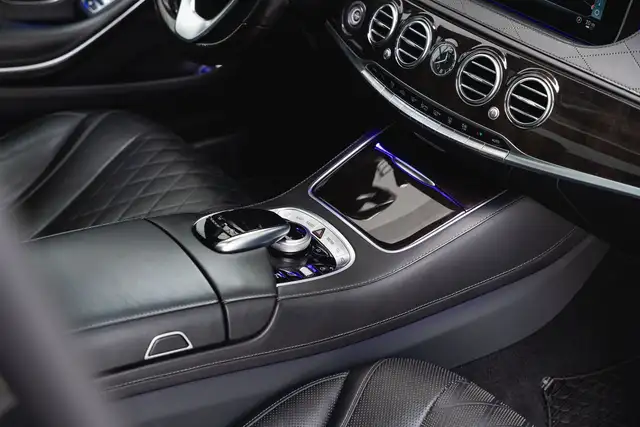 Mercedes-Benz S 400 d 4MATIC lang Aut. // AMG LINE // Ansicht 38