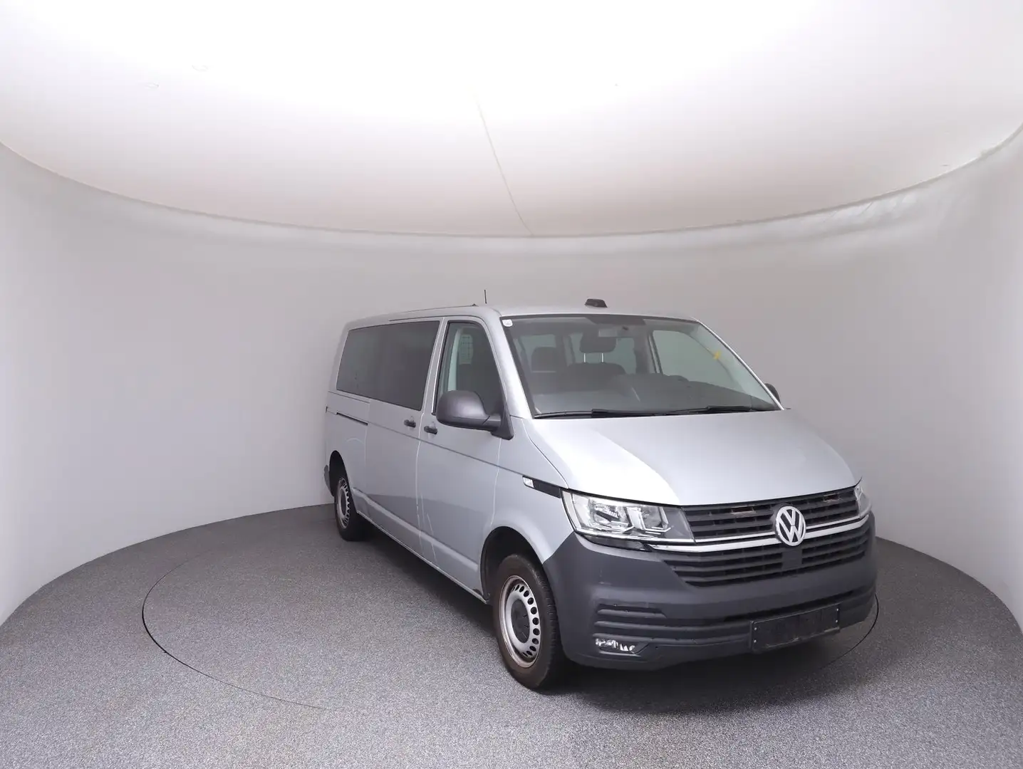 Volkswagen T6.1 Transporter Kombi LR TDI Silber - 2