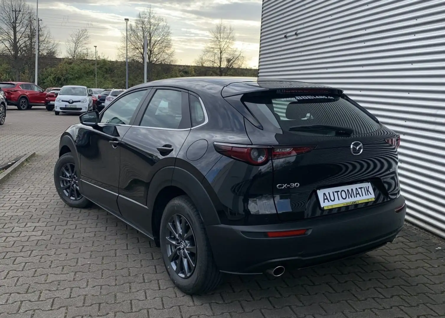Mazda CX-30 2.0 SKYACTIV-G M Hybrid Basis 2WD (EURO 6d) AUTOMA Schwarz - 2