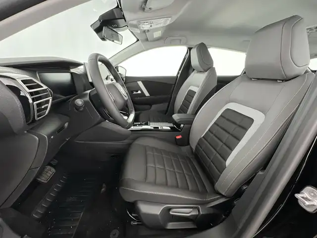 Citroen C4 view 7