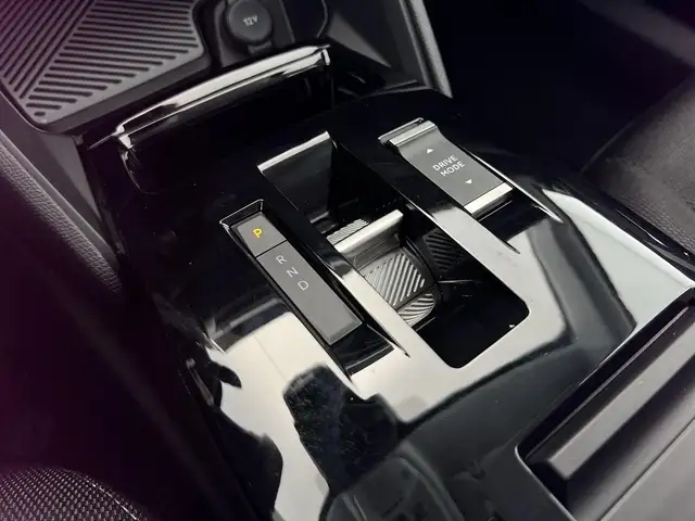 Citroen C4 view 13