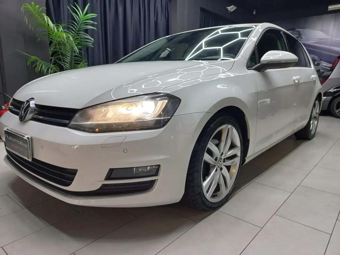 Volkswagen Golf Golf VII 5p 2.0 tdi Highline 150cv dsg Weiß - 1