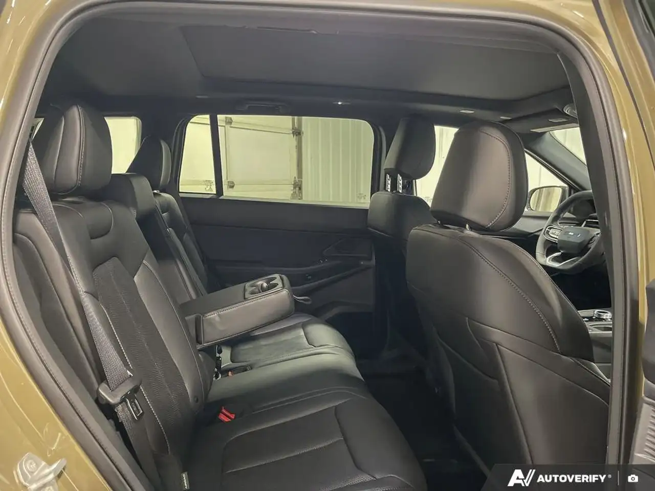 Jeep Cherokee снимка Jeep Cherokee