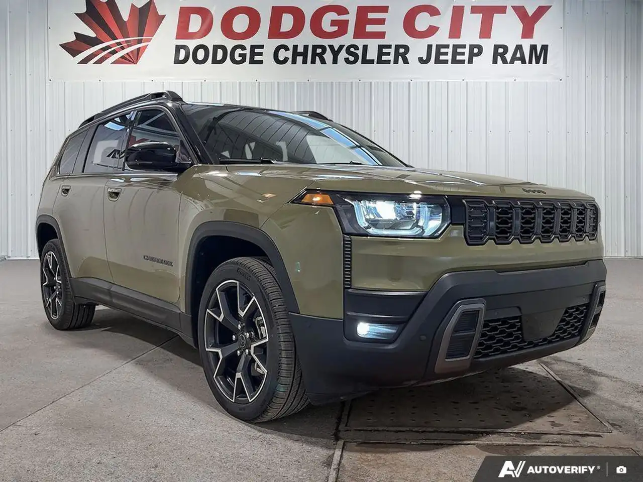 Jeep Cherokee снимка Jeep Cherokee