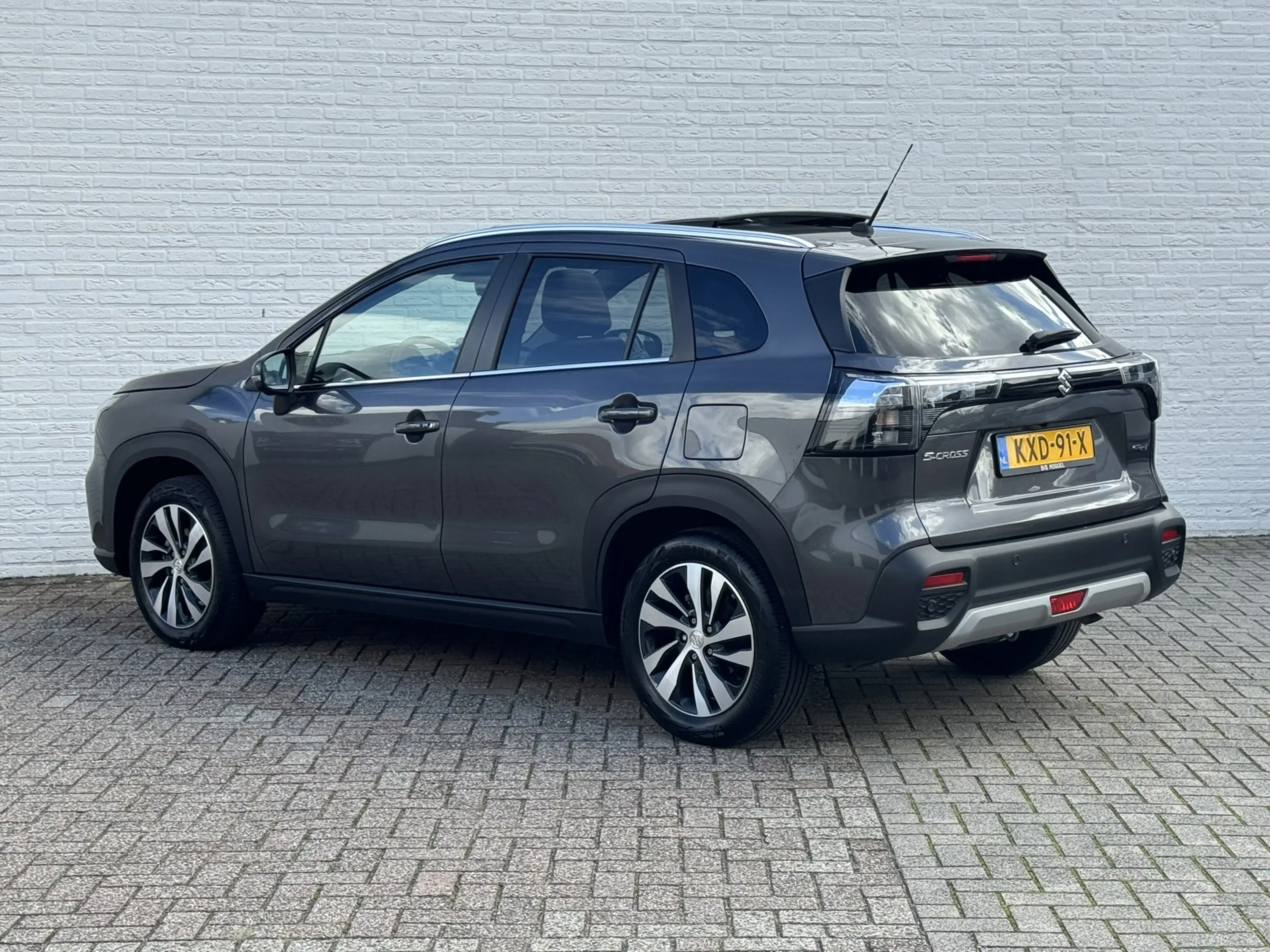 Suzuki S-Cross 1.5 Hybrid Style Automaat Pano Camera Carplay Adap — photo 15