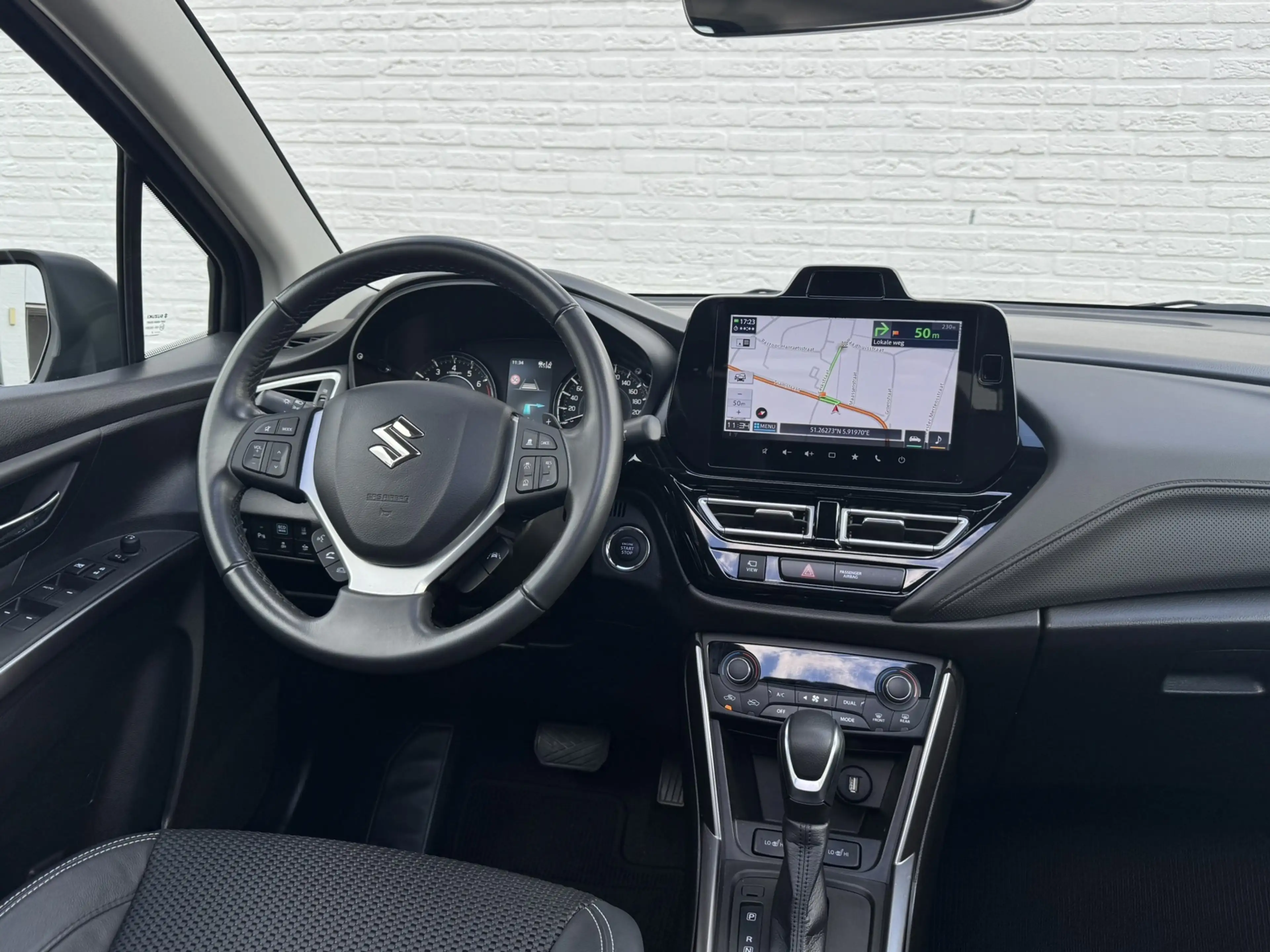 Suzuki S-Cross 1.5 Hybrid Style Automaat Pano Camera Carplay Adap — photo 25