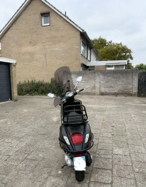 Vespa Sprint 50 - foto 3