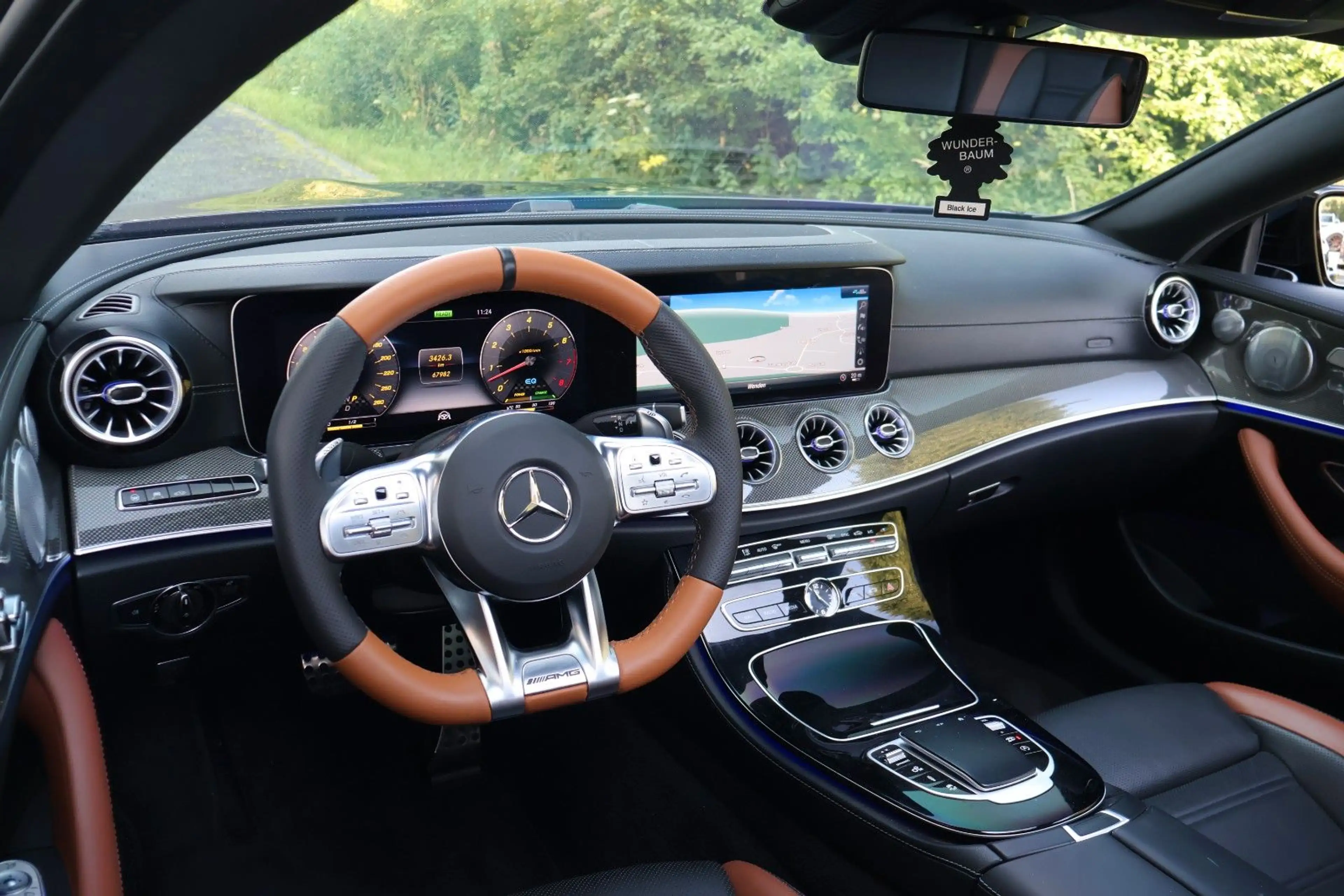 Mercedes-Benz E 53 AMG E 53 4MATIC+/PANO/CARPLAY/BURMESTER/ACC — photo 14