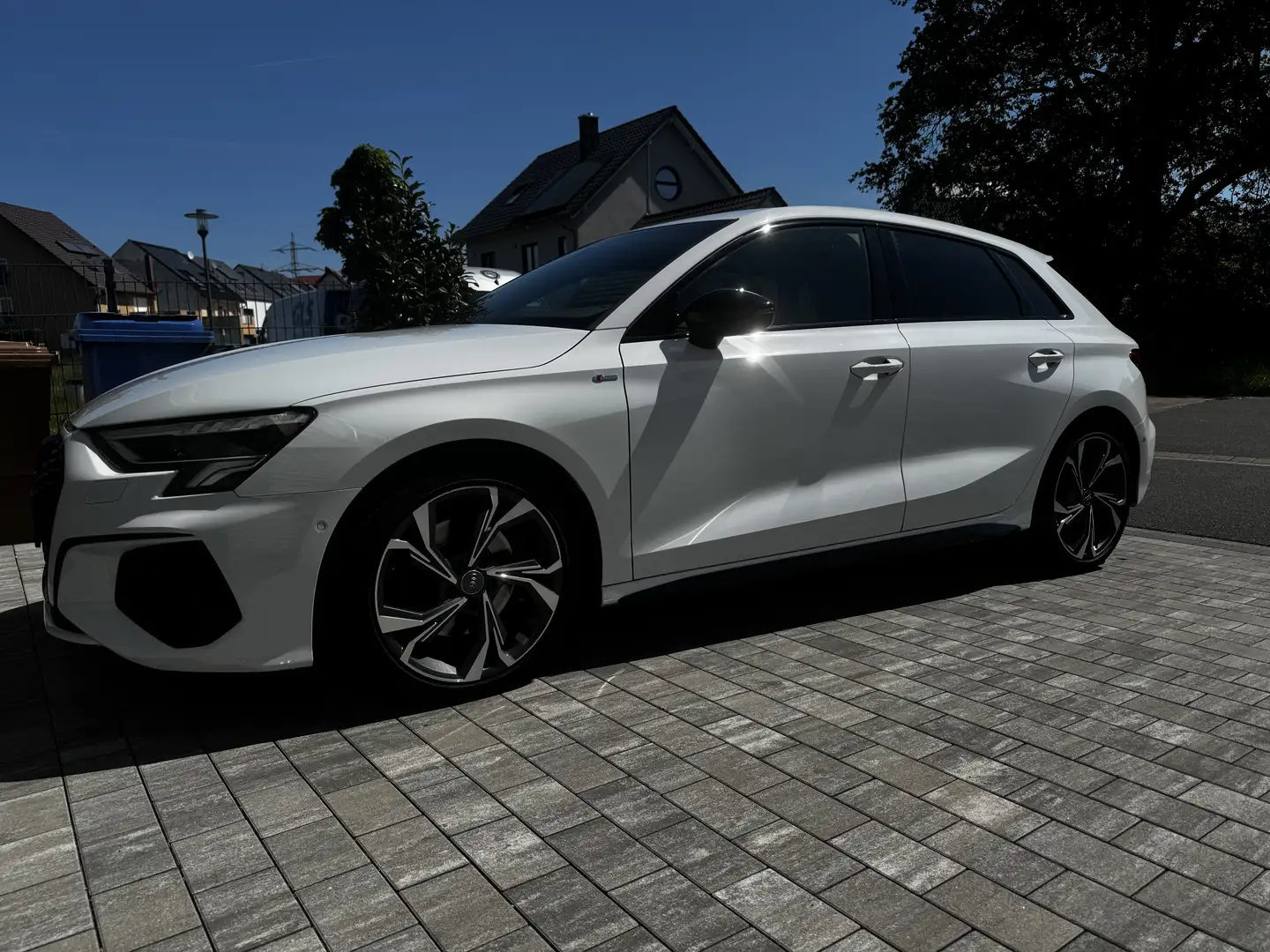 Audi A3 35 TDI Limousine S tronic line - 1