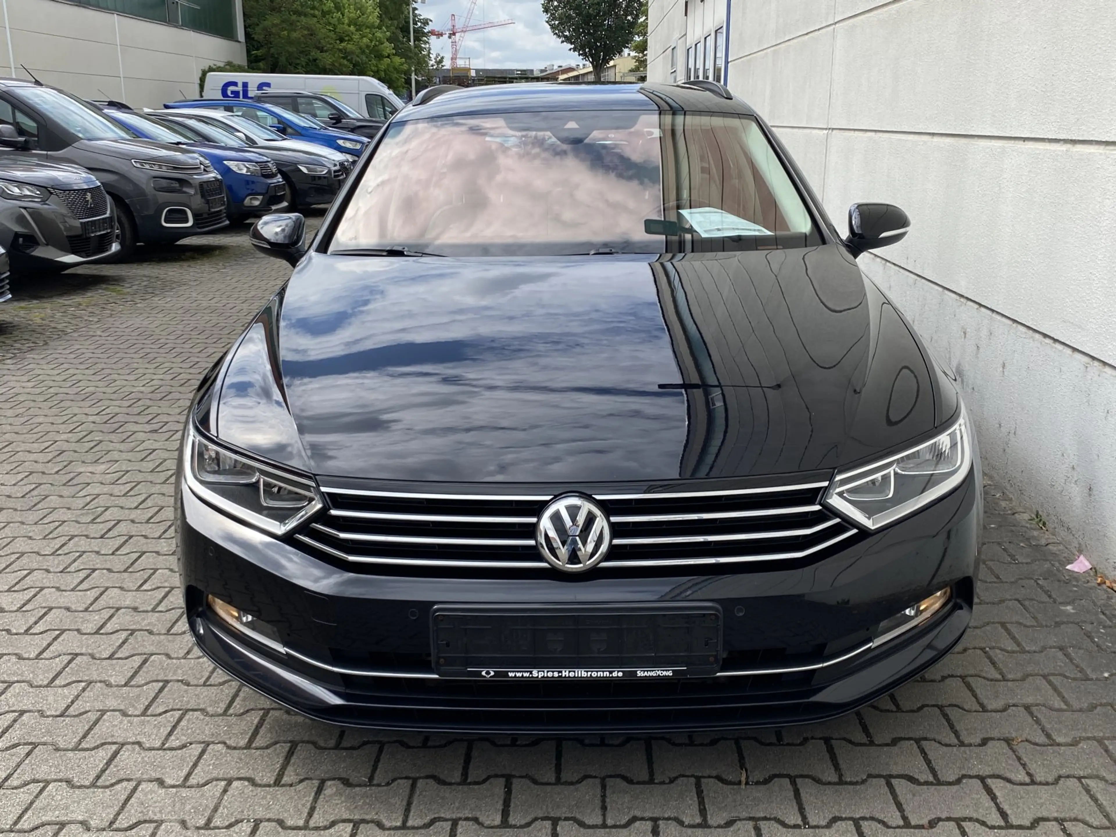Volkswagen Passat Variant 1.6 TDI Comfortline RKam ACC Ledr Beige C — photo 7