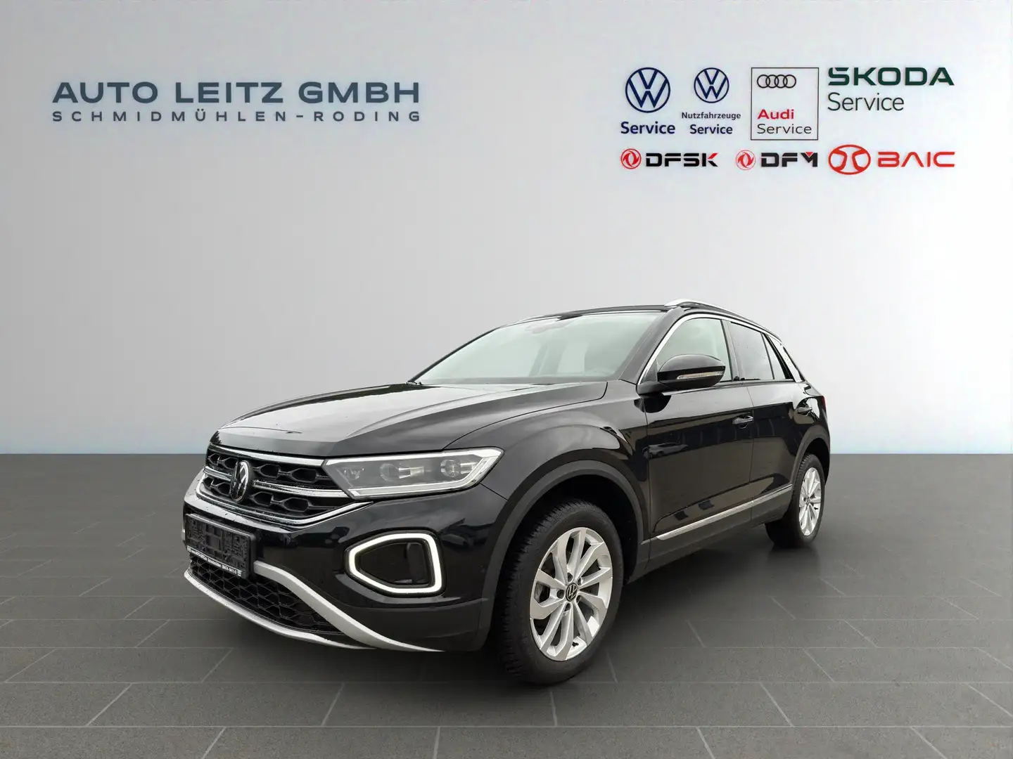 Volkswagen T-Roc 1.5 TSI DSG Style AHK ACC Navi LED VC LM17 Noir - 1