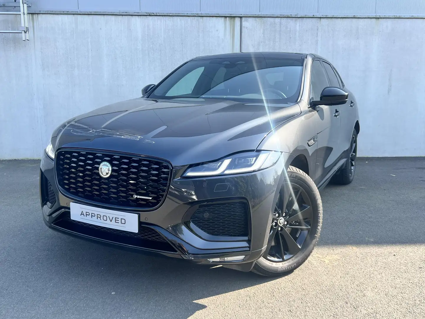 jaguar f-pace