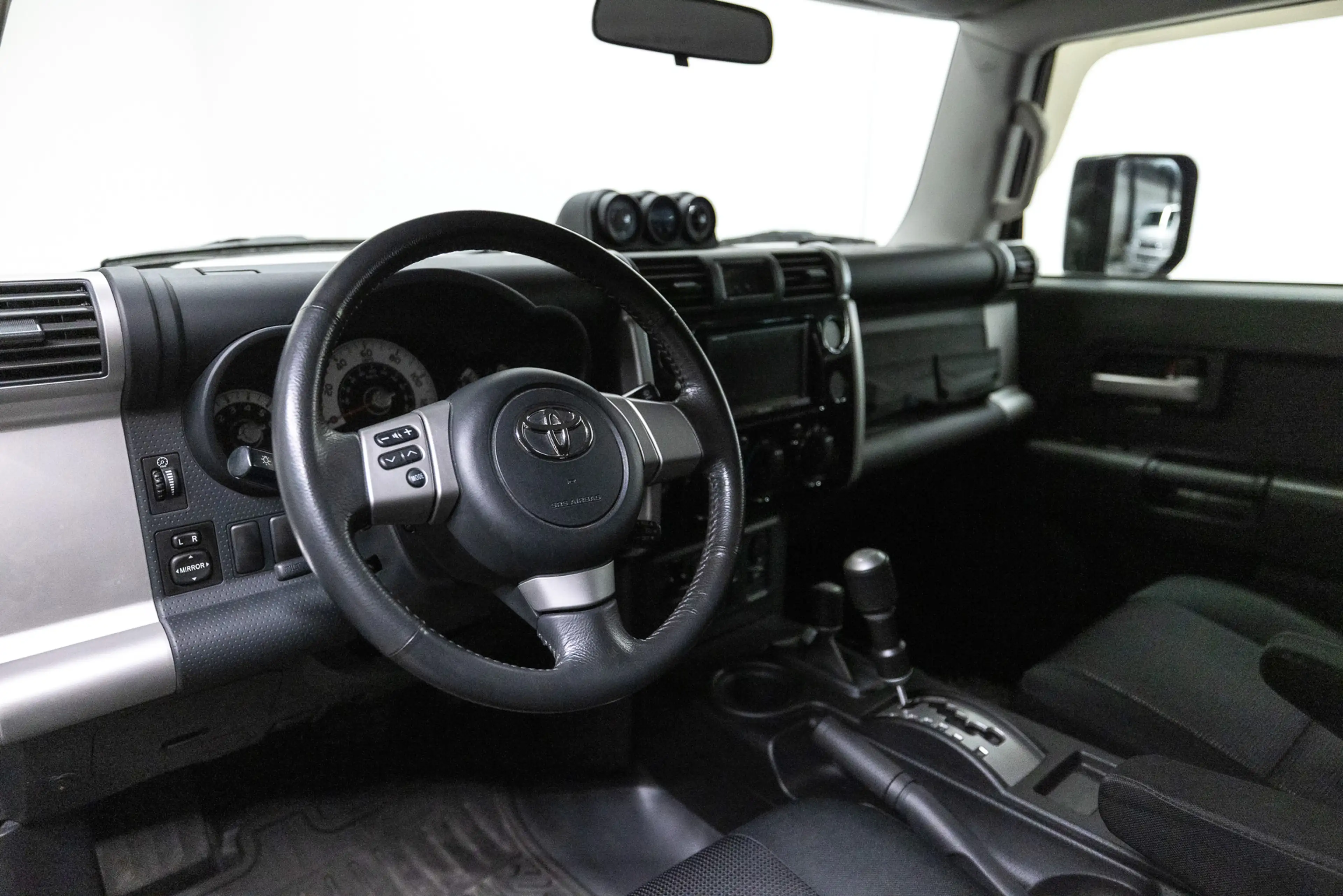 Toyota FJ Cruiser VVT-i V6 Btw auto, Fiscale waarde € 8.000,- (€ 41. — photo 4