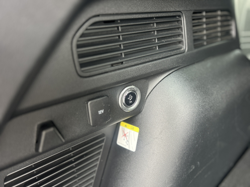 Ford Kuga 2.5 Duratec PHEV Titanium/Schwenkbare AHK — photo 9