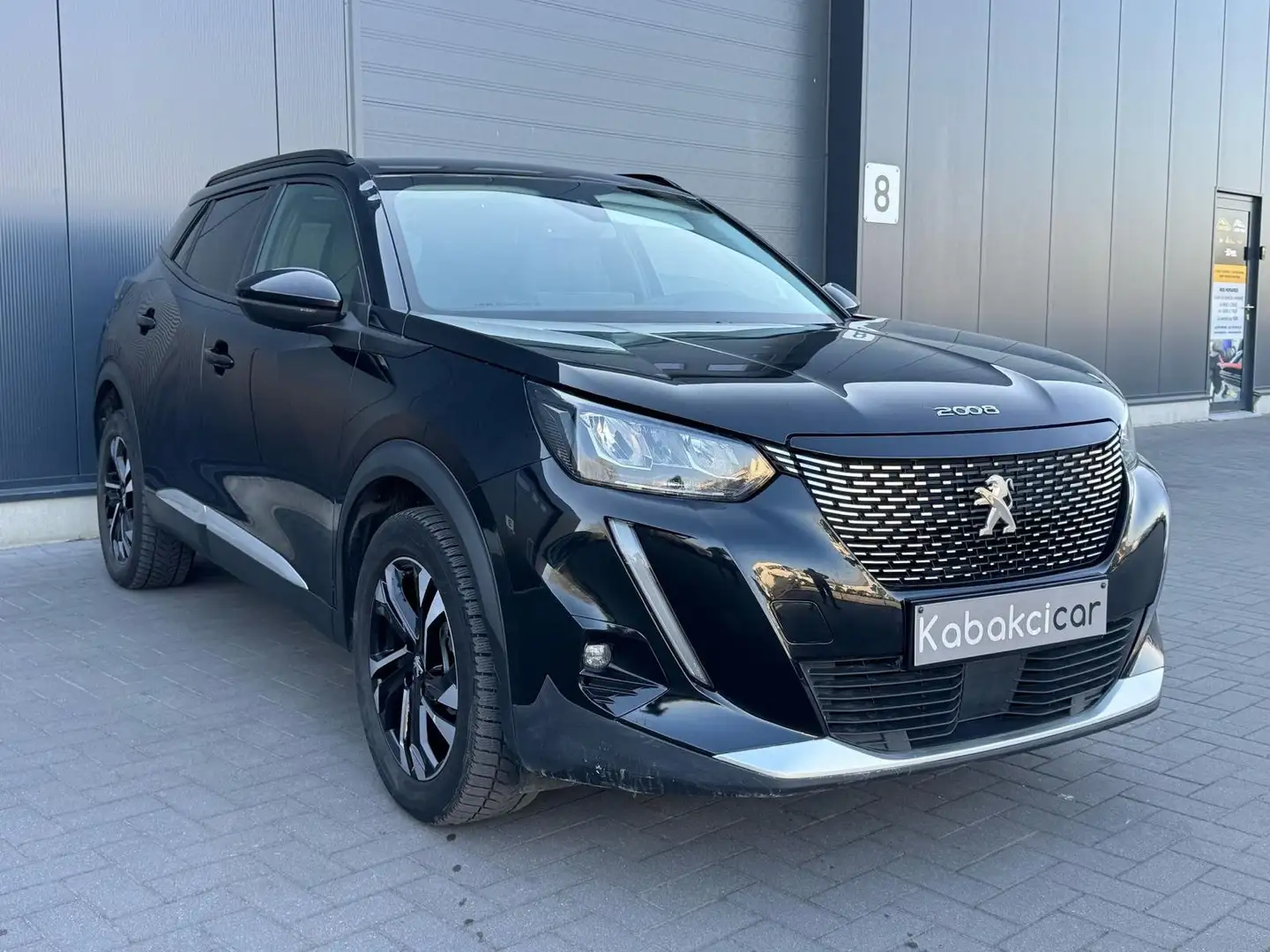 Peugeot 2008 1.5 BlueHDi GPS/CAMERA/CAPTEURS/GARANTIE 12M Zwart - 1