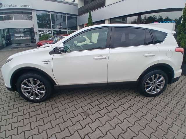 Toyota RAV 4 2.5 4x4 Hybrid Executive m. NAVI aus 1.Hand