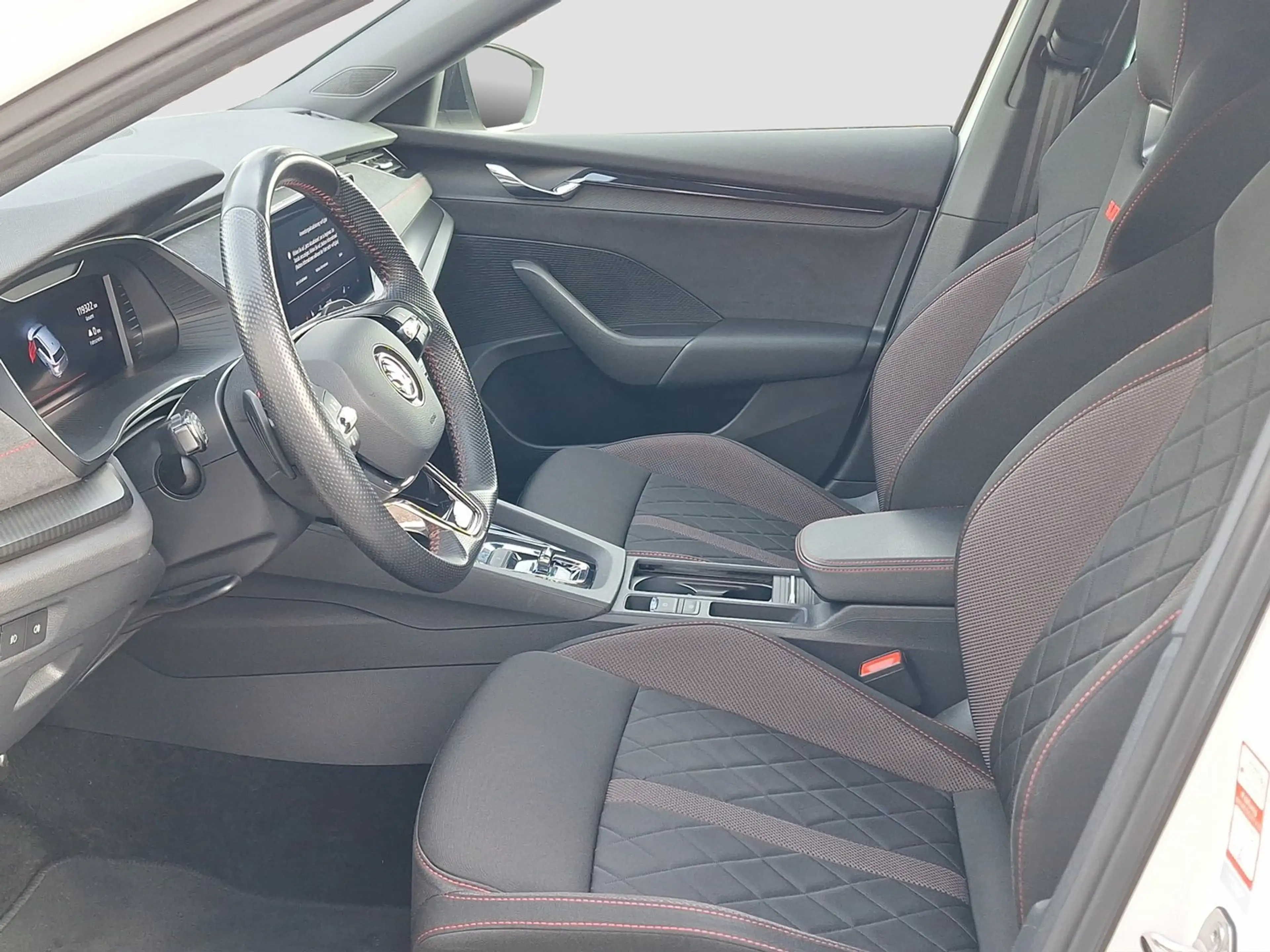 Skoda Octavia RS TDI DSG — photo 7