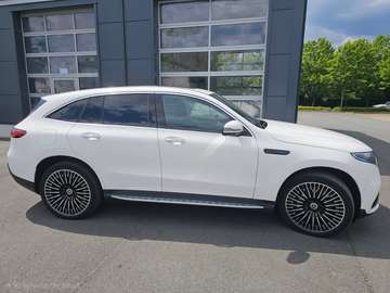 EQC 400 4Matic AMG Line Garantie 02/28