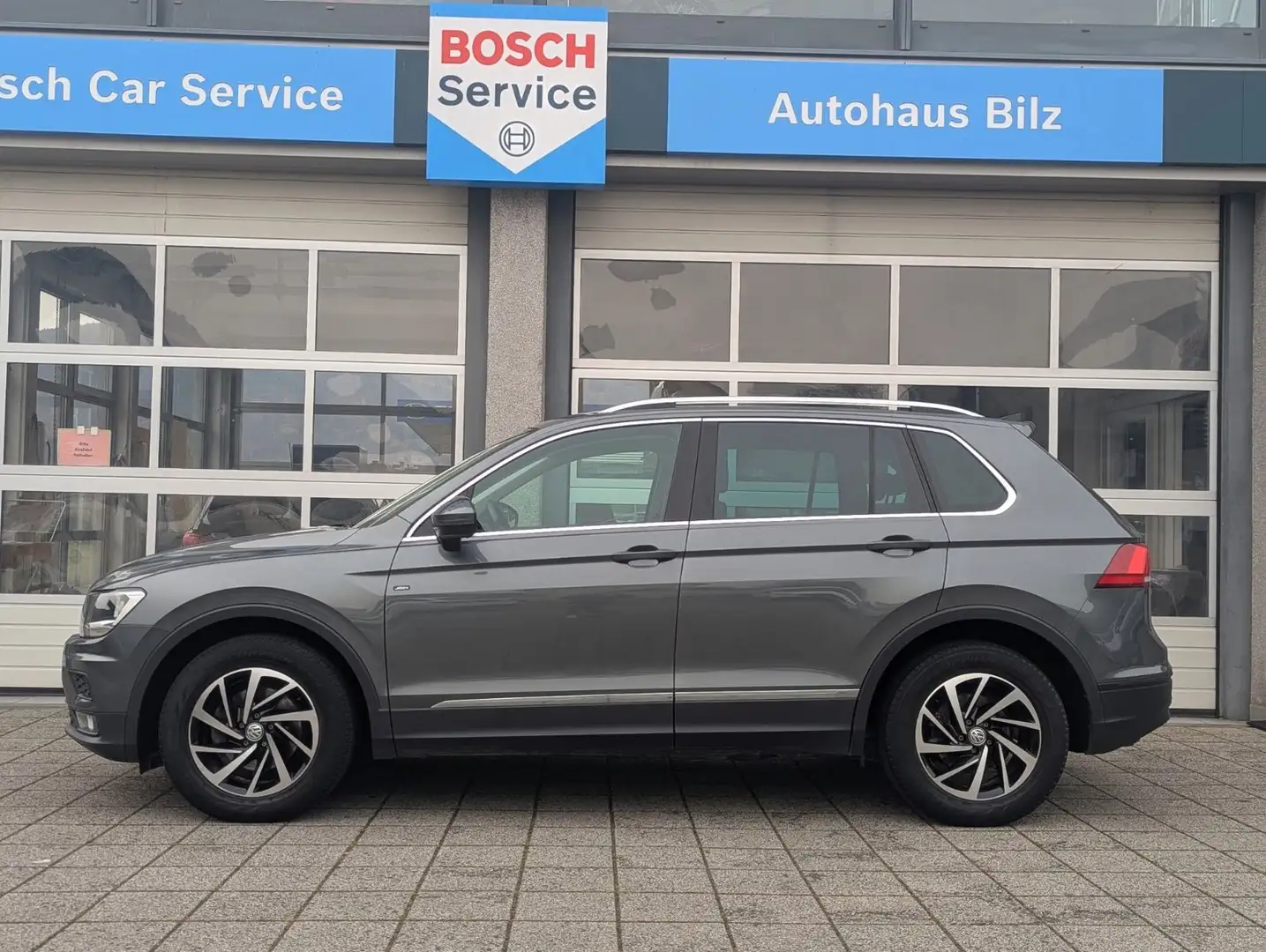 Volkswagen Tiguan Join*Automatik*Navi*ACC*Spurhalte* Grau - 2