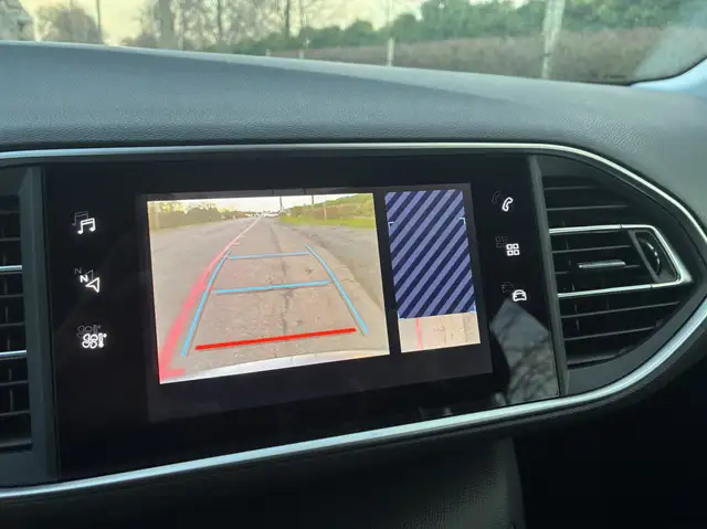 Peugeot 308 view 15