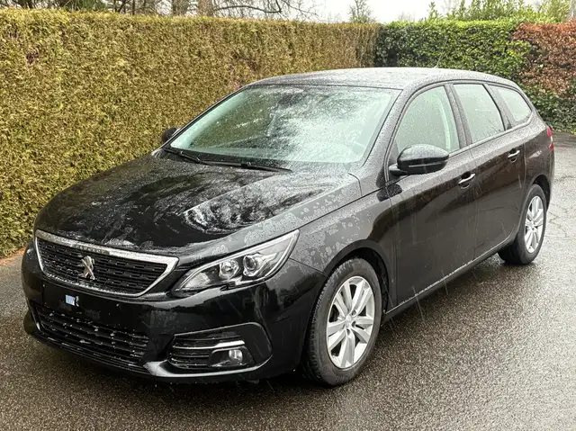 Peugeot 308 view 7