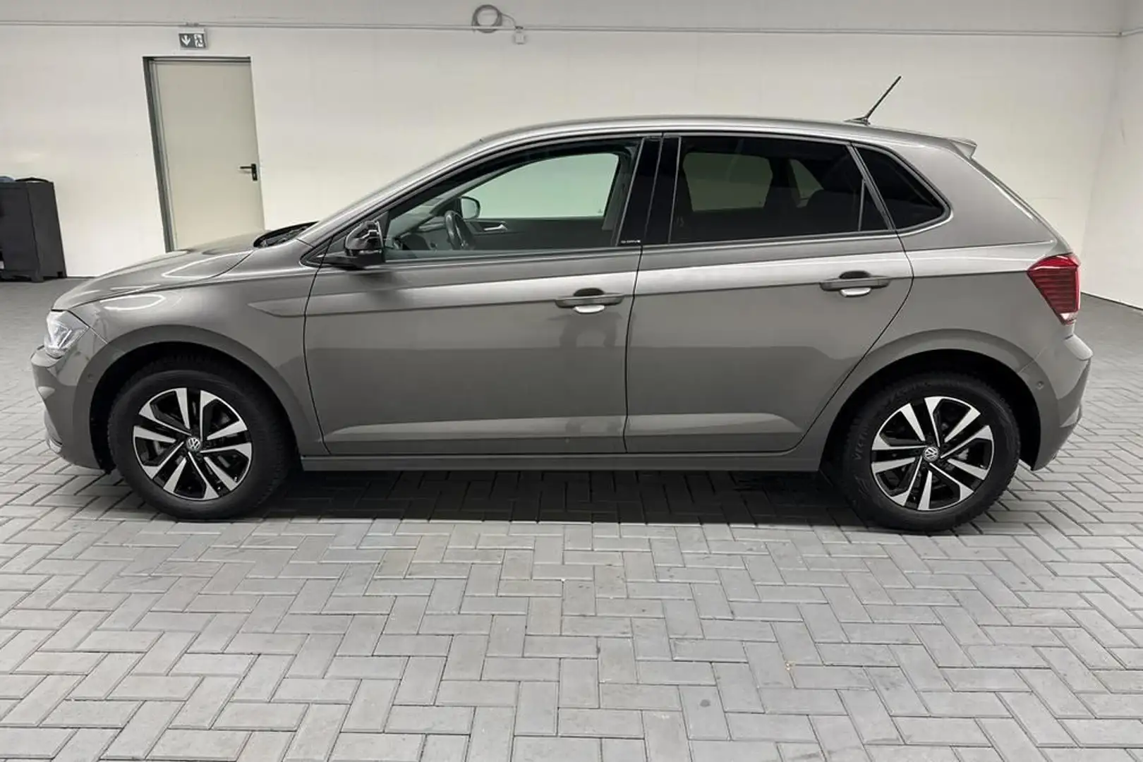 Volkswagen Polo IQ.Drive LED/ACC/Kam/Navi/SHZ/Blind-Spot Grigio - 2