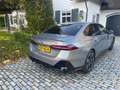 BMW i5 xDrive40 Limousine Grijs - thumbnail 5