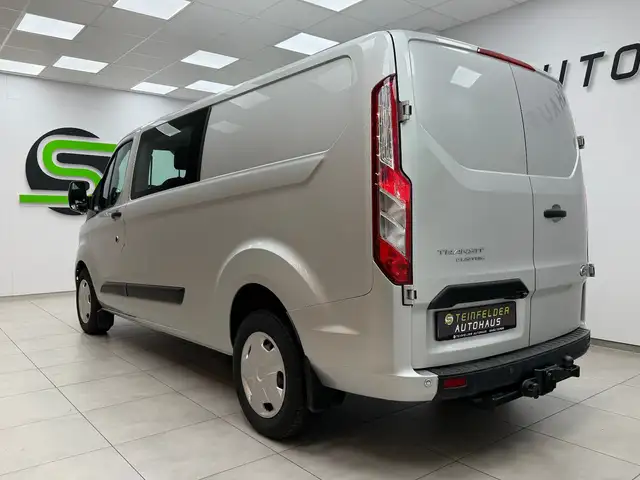 Ford Transit Custom view 5